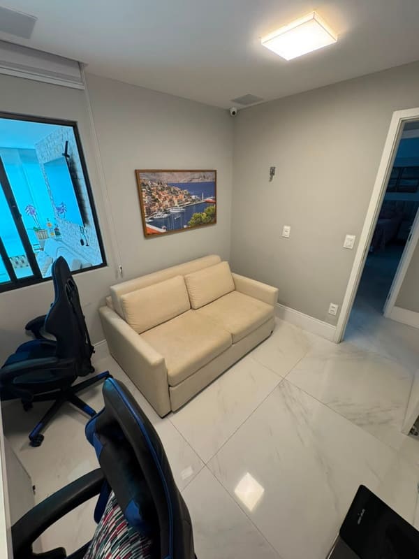 Study, which can become a third bedroom