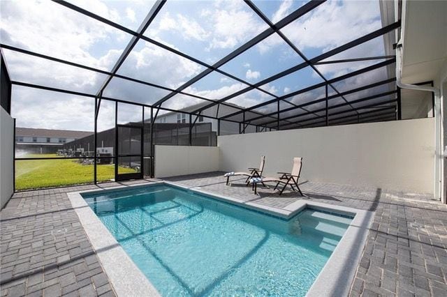Screened private pool of the townhome at Windsor Island Resort